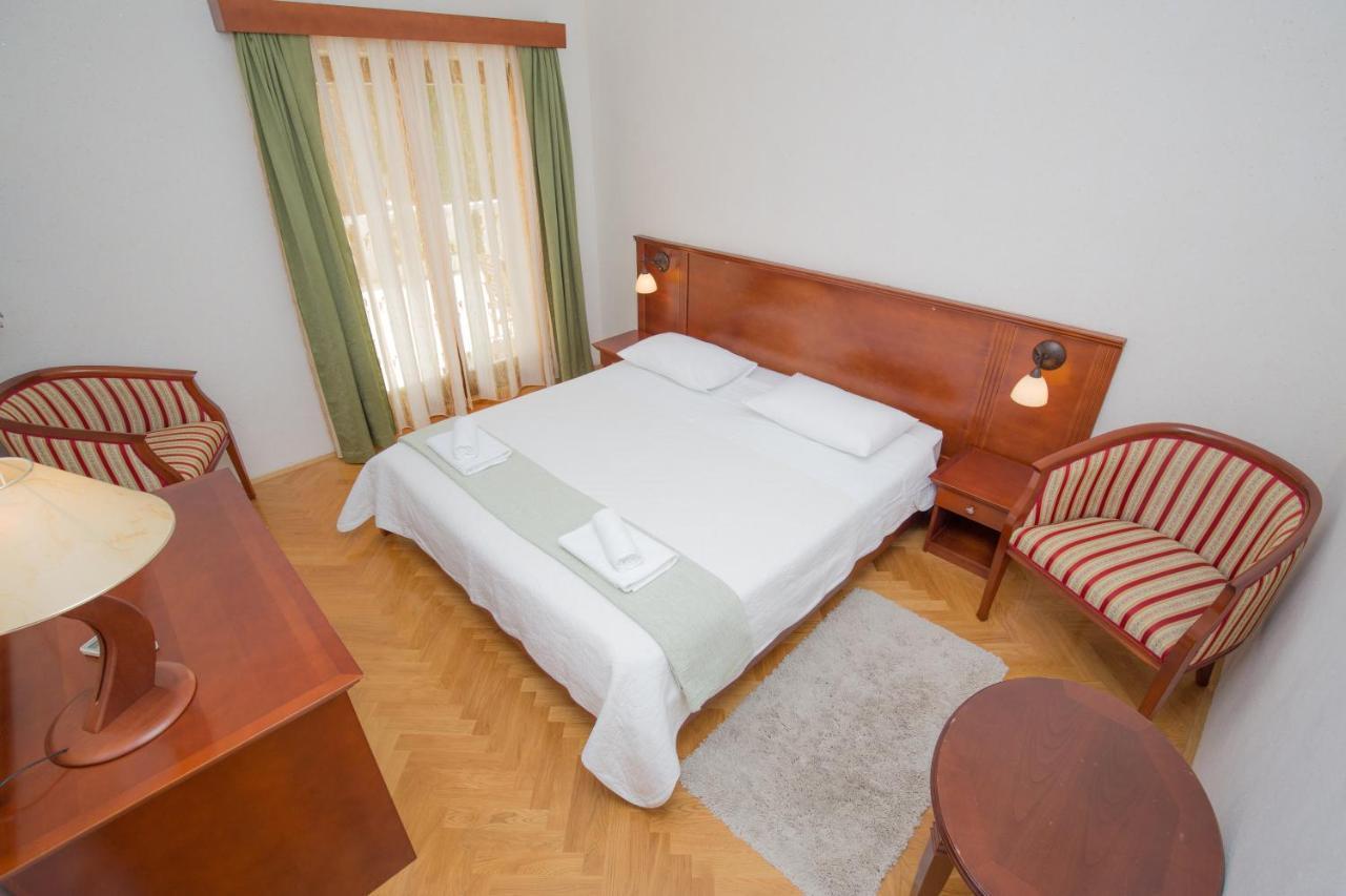 Rooms Plava Laguna Primošten Εξωτερικό φωτογραφία